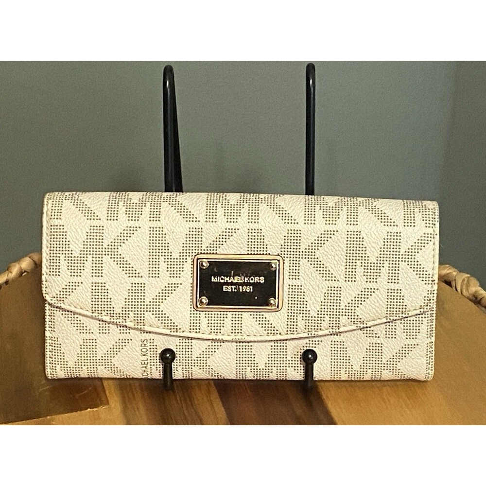 Michael Kors Mindy Carryall Leather Large Wallet (35T8GTZE3B) Vanilla Jetset